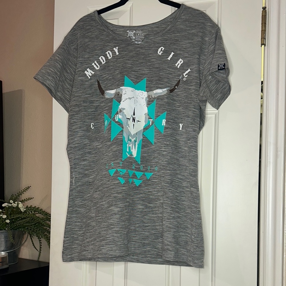 Country Gray T-Shirt muddy girl country